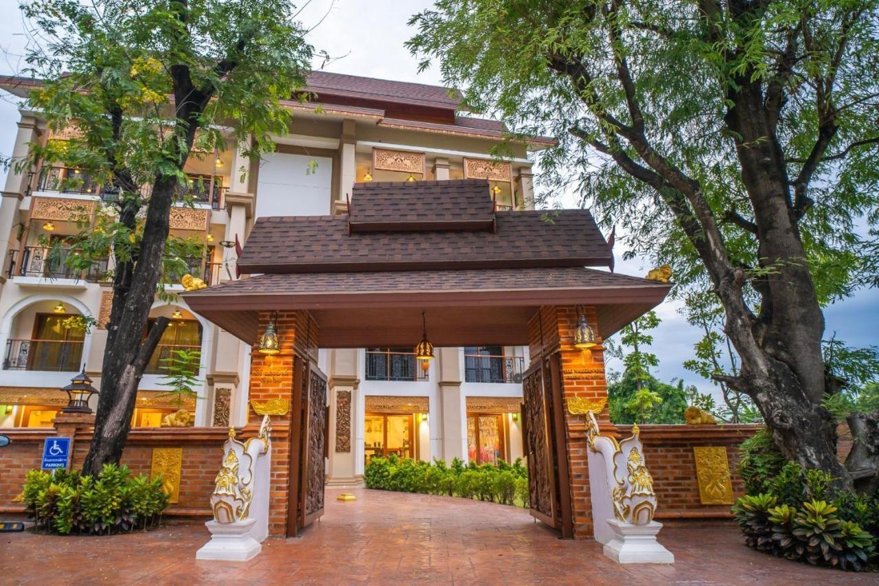 Siri Nakornpink Chiang Mai Hotel Sha Plus Esterno foto