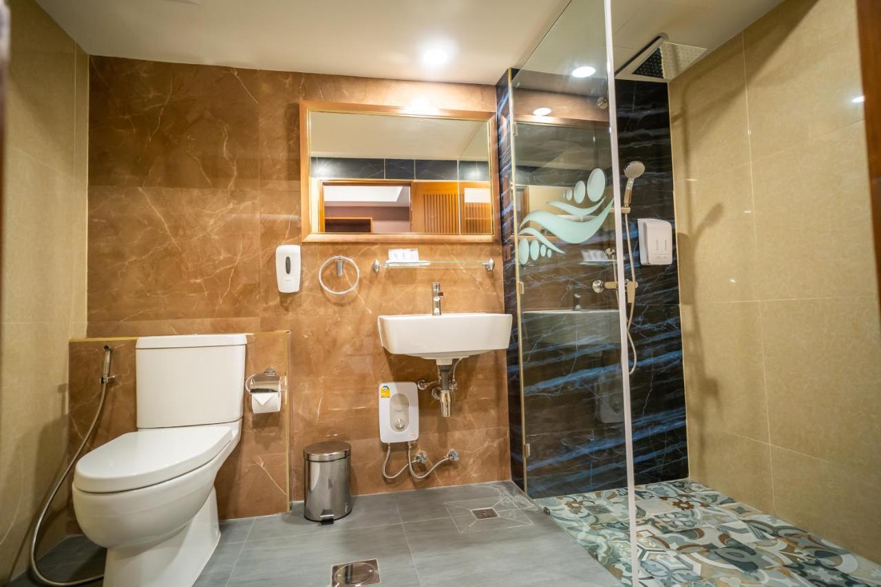Siri Nakornpink Chiang Mai Hotel Sha Plus Esterno foto