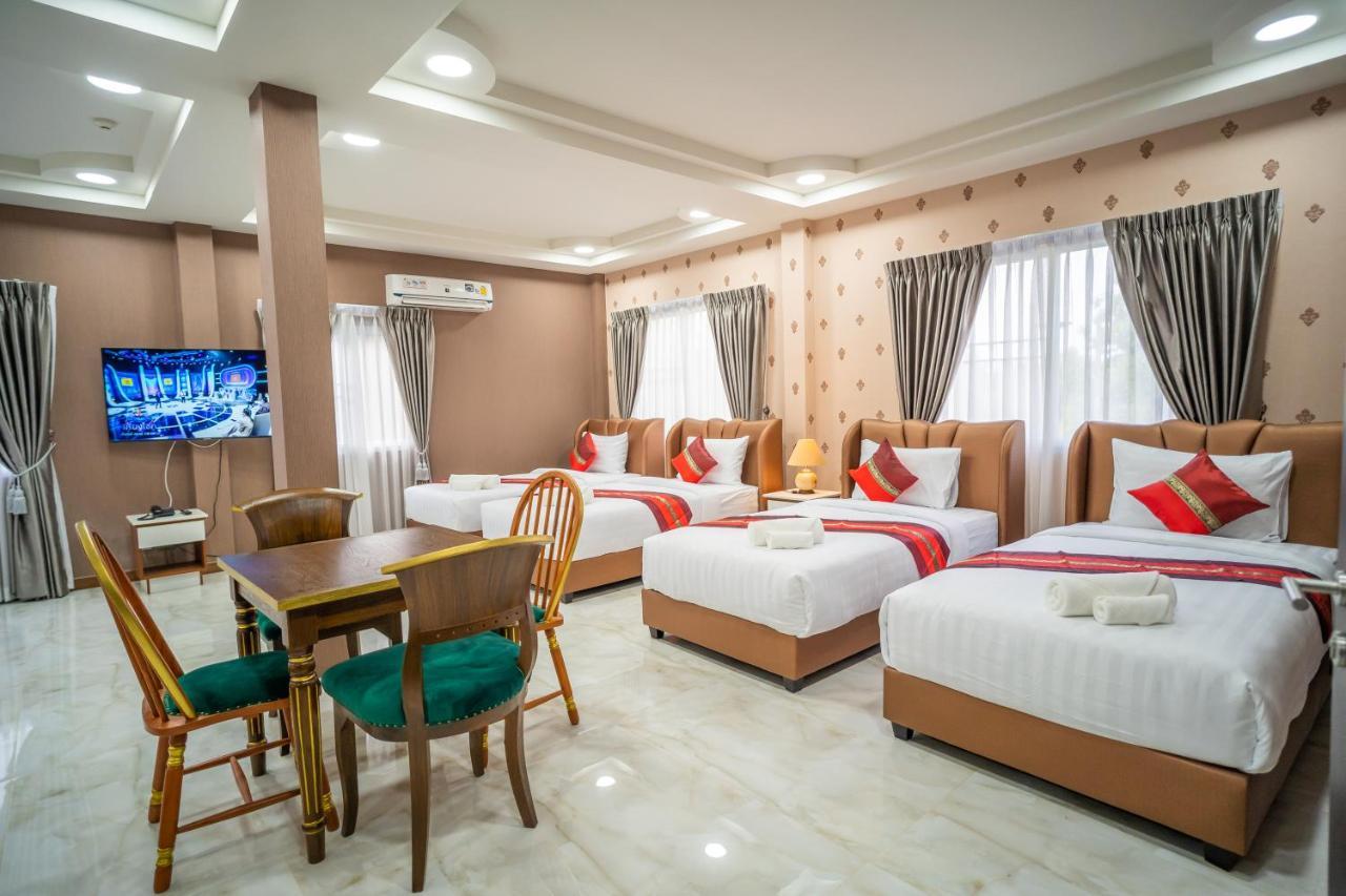 Siri Nakornpink Chiang Mai Hotel Sha Plus Esterno foto