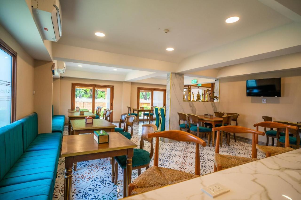 Siri Nakornpink Chiang Mai Hotel Sha Plus Esterno foto