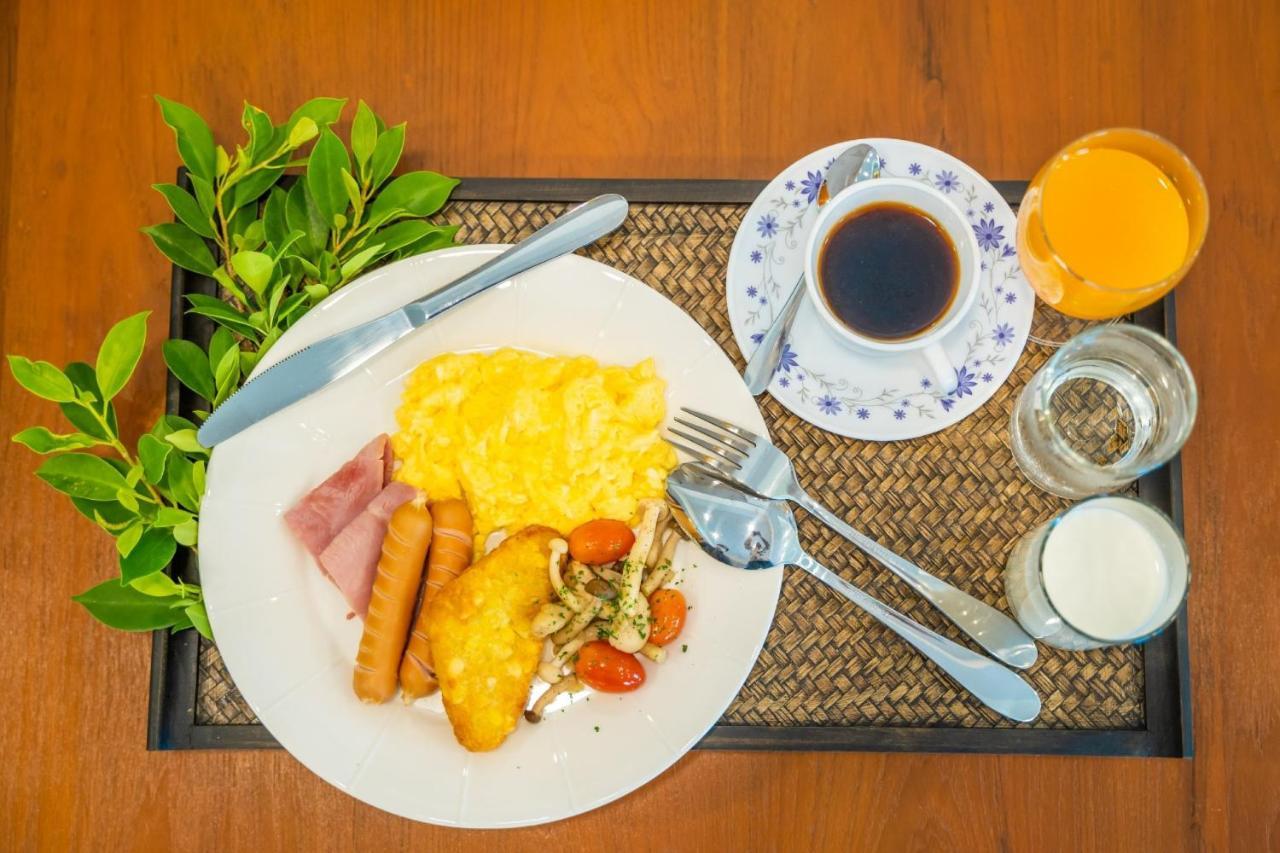 Siri Nakornpink Chiang Mai Hotel Sha Plus Esterno foto