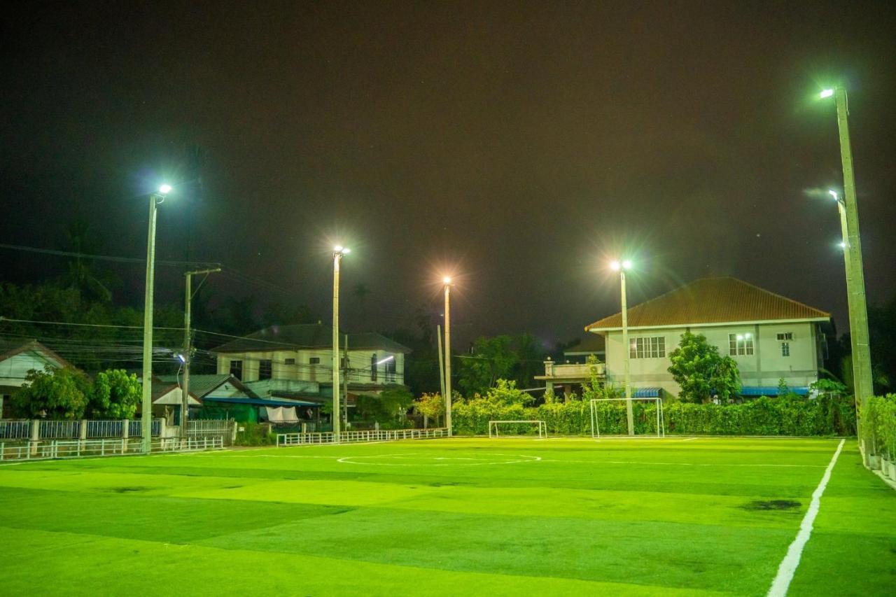 Siri Nakornpink Chiang Mai Hotel Sha Plus Esterno foto
